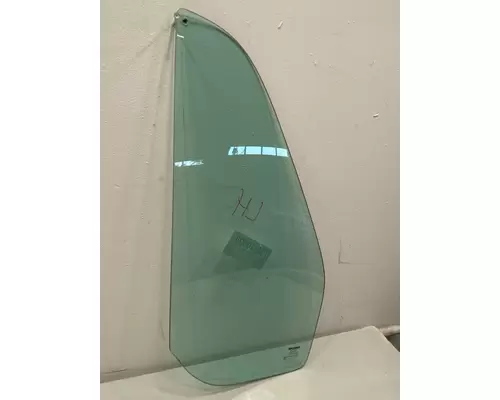 KENWORTH T2000 Door Window Glass