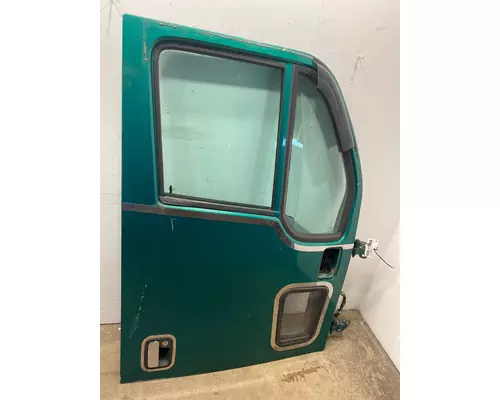 KENWORTH T2000 Door