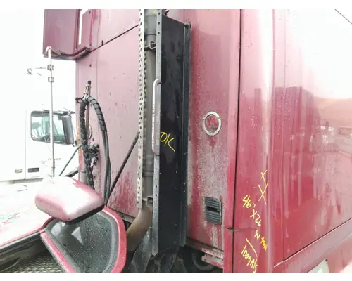 KENWORTH T2000 EXHAUSTMUFFLER BRACKET