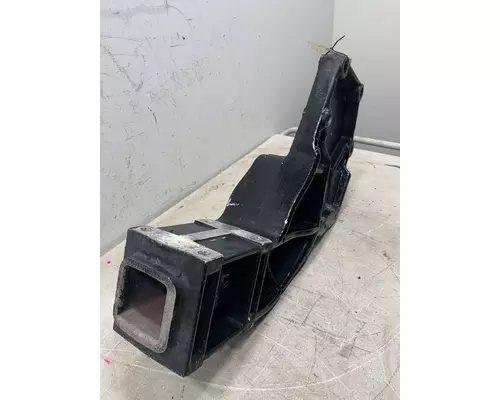 KENWORTH T2000 Frame Horn