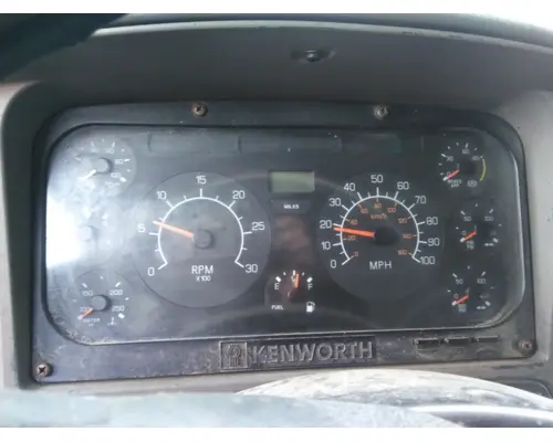 KENWORTH T2000 GAUGE CLUSTER