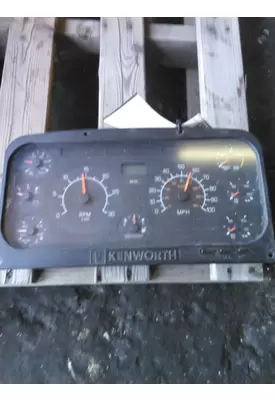 KENWORTH T2000 GAUGE CLUSTER