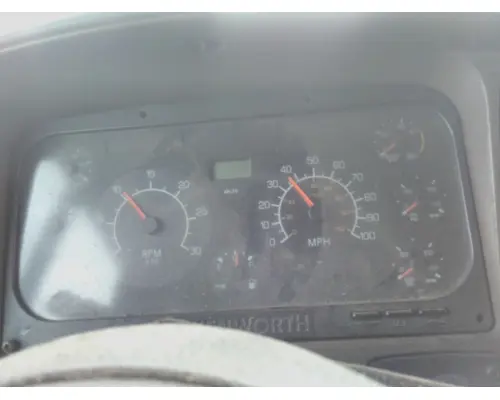 KENWORTH T2000 GAUGE CLUSTER