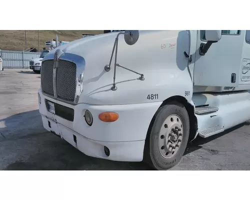 KENWORTH T2000 HOOD