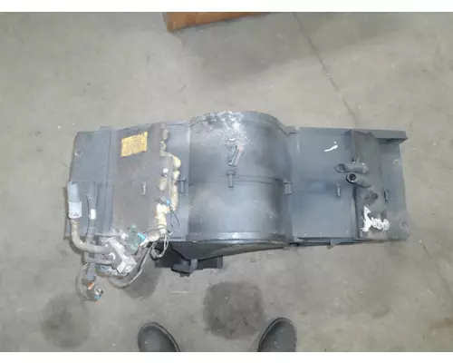 KENWORTH T2000 Heater Assembly