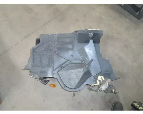 KENWORTH T2000 Heater Assembly