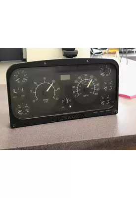 KENWORTH T2000 Instrument Cluster