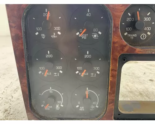 KENWORTH T2000 Instrument Cluster