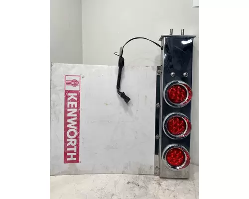 KENWORTH T2000 Mud Flap Hanger