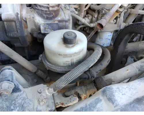 KENWORTH T2000 POWER STEERING RESERVOIR