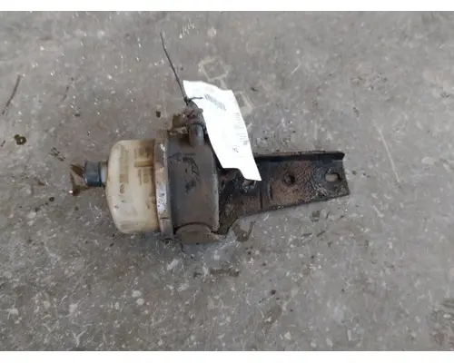 KENWORTH T2000 POWER STEERING RESERVOIR