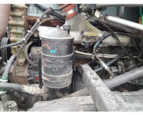 KENWORTH T2000 POWER STEERING RESERVOIR