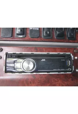 KENWORTH T2000 RADIO AM/FM/CD