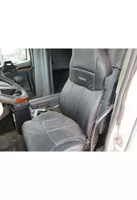 KENWORTH T2000 SEAT, FRONT