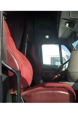 KENWORTH T2000 SEAT, FRONT