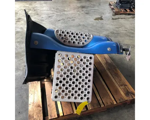KENWORTH T2000 Side Fairing