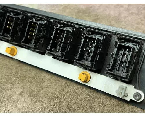 KENWORTH T2000 Switch, misc 