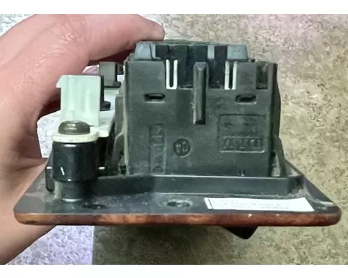 KENWORTH T2000 Switch, misc 