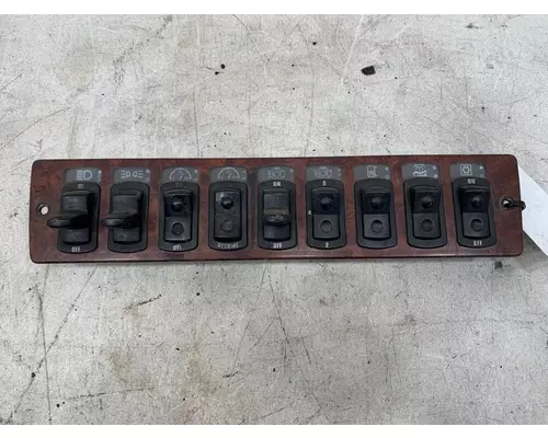 KENWORTH T2000 Switch Panel