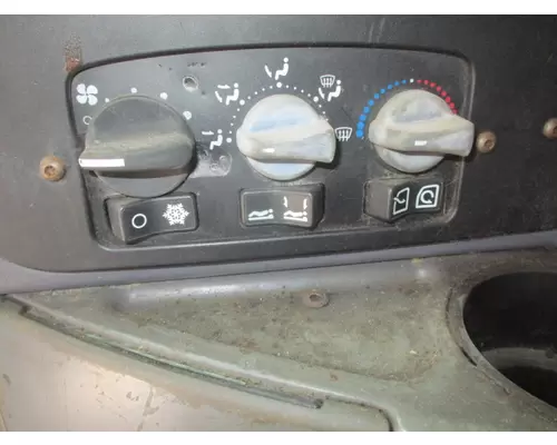 KENWORTH T2000 TEMPERATURE CONTROL