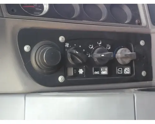 KENWORTH T2000 TEMPERATURE CONTROL