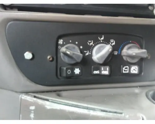 KENWORTH T2000 TEMPERATURE CONTROL