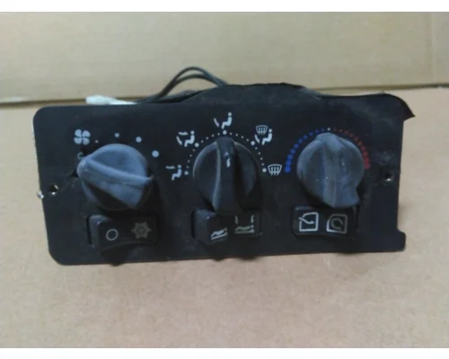KENWORTH T2000 TEMPERATURE CONTROL