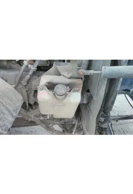 KENWORTH T2000 WINDSHIELD WASHER RESERVOIR