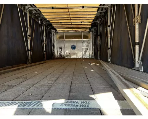 KENWORTH T270 Box  Bed