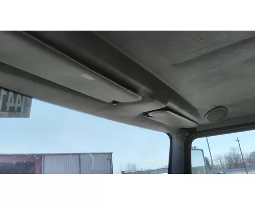 KENWORTH T270 CAB