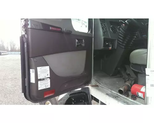 KENWORTH T270 CAB