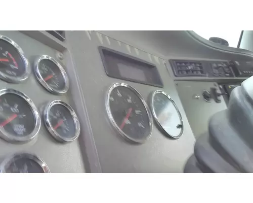 KENWORTH T270 CAB
