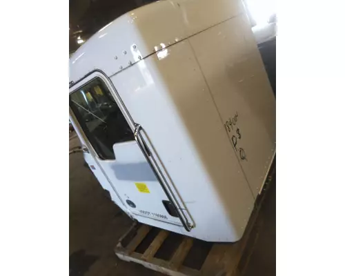 KENWORTH T270 CAB