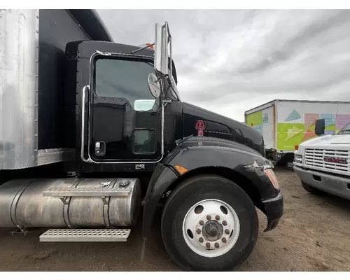 KENWORTH T270 Cab