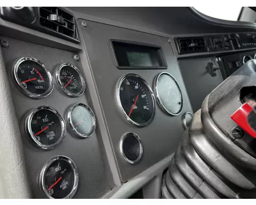 KENWORTH T270 Cab