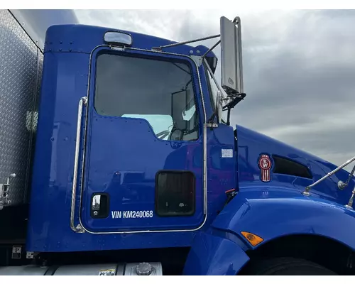 KENWORTH T270 Cab