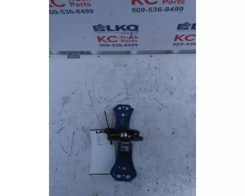 KENWORTH T270 DOOR HINGE