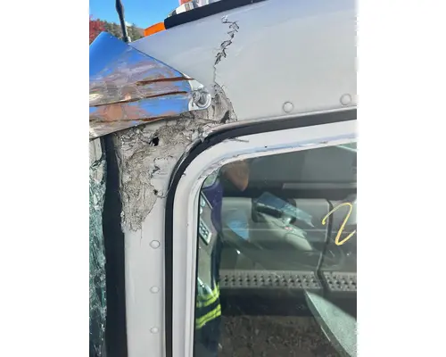 KENWORTH T270 Door Assembly, Front