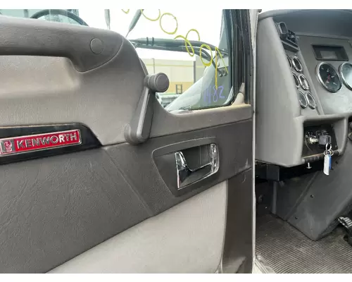 KENWORTH T270 Door Assembly, Front