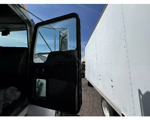 KENWORTH T270 Door Assembly, Front
