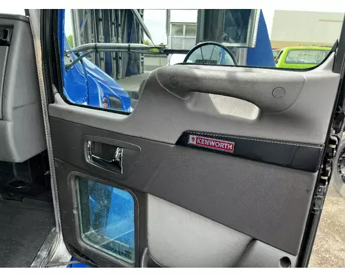 KENWORTH T270 Door Assembly, Front