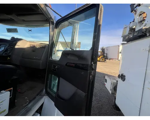KENWORTH T270 Door Assembly, Front