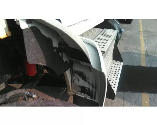 KENWORTH T270 FENDER EXTENSION
