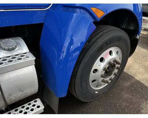 KENWORTH T270 Fender Extension