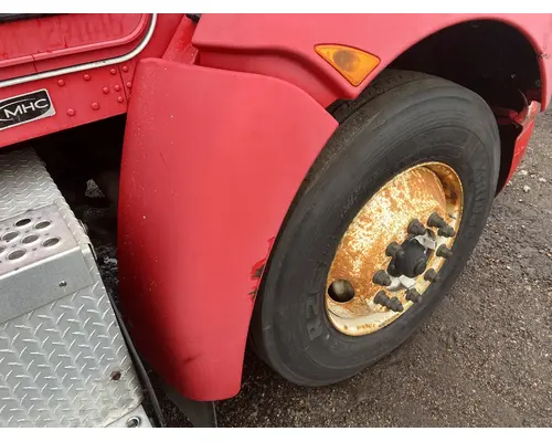 KENWORTH T270 Fender Extension