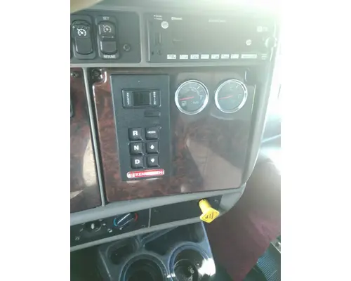 KENWORTH T270 GAUGE CLUSTER