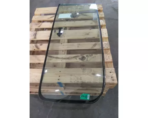 KENWORTH T270 GLASS, WINDSHIELD