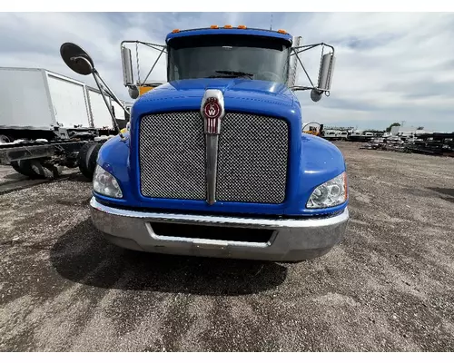 KENWORTH T270 Grille