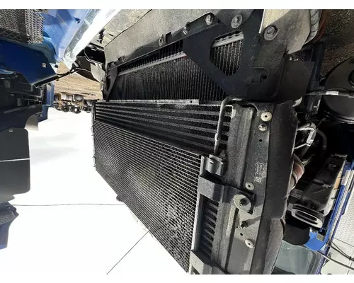 KENWORTH T270 Radiator