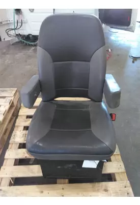 KENWORTH T270 SEAT, FRONT